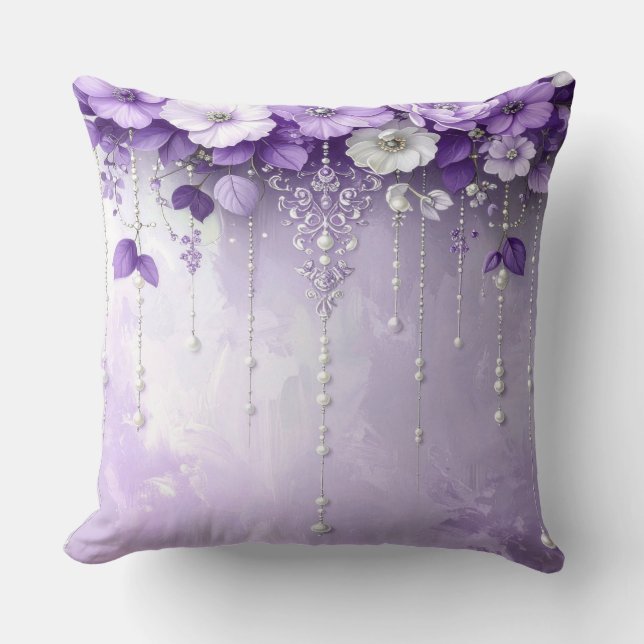 Purple Flowers with Dangling Pearls Throw Pillow Kussen (Voorkant)