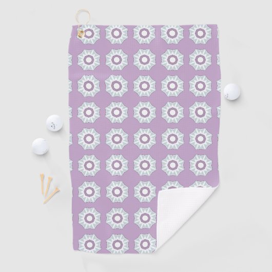 Purple geometric floral patterned  golfhanddoek (Insitu)
