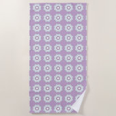 Purple geometric floral patterned strandlaken (Voorkant)