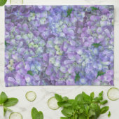 Purple hydrangea flowers theedoek (Gevouwen)