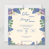 Purple Romantic Pretty Blue Florals Garden Wedding Magnetische Uitnodiging (Voorkant)