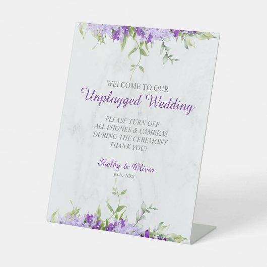 Purple Shades Flowers Branches Unplugged Wedding Reclamebord Met Voetstuk (Voorkant)