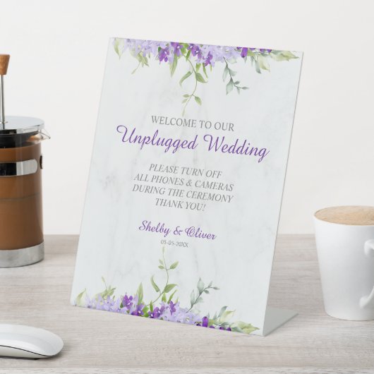 Purple Shades Flowers Branches Unplugged Wedding Reclamebord Met Voetstuk (Insitu)