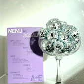 Purple & Silver Wedding Menu Card with Guest Names Folie Uitnodiging