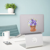 Purple Violets in a Pot – Mother’s Day Floral Sticker (Laptop op bureau)