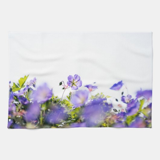 Purple Wildflowers, Dreamy Soft Botanical Theedoek (Horizontaal)