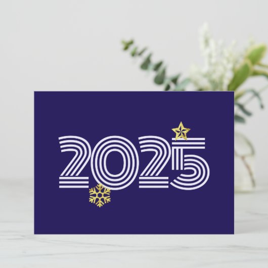 Purple wish card New Year met gold snowflakes Feestdagenkaart (Staand voorkant)