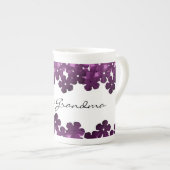 Purpleb bloemige Overgrootmoeder Bone China Mok (Voorkant rechts)