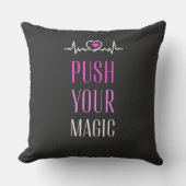 Push Your Magic – Motiverende Esthetiek Kussen (Voorkant)