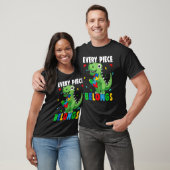 Puzzel Dinosaurus Elk Stuk Hoort Erbij Autisme Bew T-shirt (Unisex)