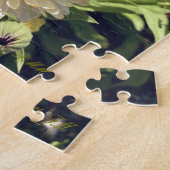 Puzzel met vrolijke gele bloemen. (Zijkant)