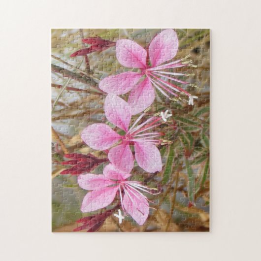 Puzzel - Roze bloemen in gedroogd gras Legpuzzel (Verticaal)