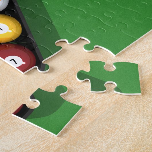 Puzzel: Zwembadballen op groen vilt Legpuzzel (Zijkant)