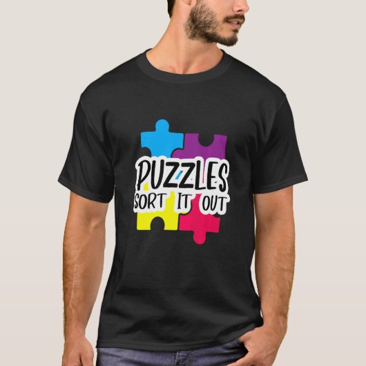 Puzzelaars sorteren het uit t-shirt (Voorkant)