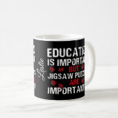 "... puzzels zijn belangrijke" typografie-citaat, koffiemok (Voorkant rechts)