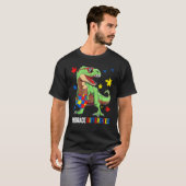 Puzzelstuk Autisme T Rex Dinosaur Omarm Verschil T-shirt (Voorkant volledig)