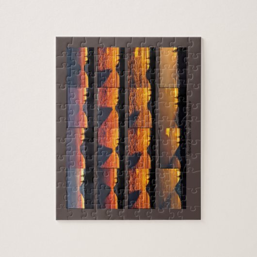 Puzzle of Mount Rainier with its Shadow Legpuzzel (Verticaal)