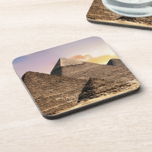 pyramiden bier onderzetter (Linkerzijde)