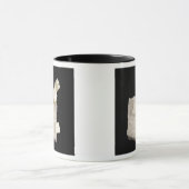 Pyriet kristallen in schalie mok (Midden)