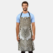 Python Skin: Dierlijk Patroon Ontwerp Schort (Gedragen)