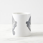 Q Roman Spiral Monogram Mok (Center)