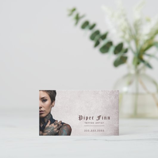 QR Code Aangepaste Paarse Demask  Tattoo Artist Visitekaartje (Staand voorkant)