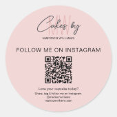 QR Code Bakery Cake Monogram Logo Pink Business Ronde Sticker (Voorkant)