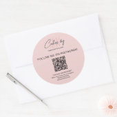 QR Code Bakkerij Cake Monogram Logo Roze Zakelijk Ronde Sticker (Envelop)