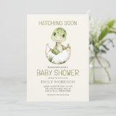 QR Code Beige Dinosaurus Hatching Soon Baby shower Kaart (Staand voorkant)