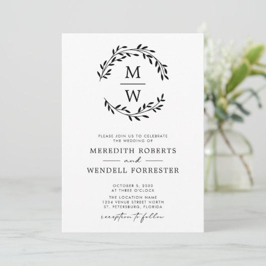 QR Code Black en White Monogram Wreath Weddenschap Kaart (Staand voorkant)
