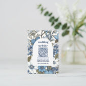 qr code Blauwe Periwinkle Wildbloemen Bruiloft Informatiekaartje (Staand voorkant)