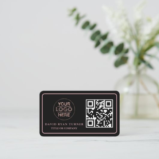 QR-code Business Logo Gold Black Professional Visitekaartje (Staand voorkant)