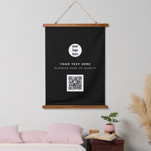 QR-code Business Logo Modern minimalistisch zwart Hangend Wandkleed (Slaapkamer)