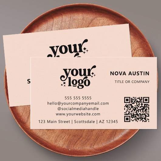 QR Code Business Logo Professional Modern Roze Visitekaartje