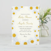 QR Code Daisy Flowers Baby shower Uitnodiging (Staand voorkant)