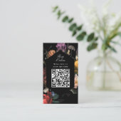 QR Code Dark Moody Black Floral Website RSVP Informatiekaartje (Staand voorkant)