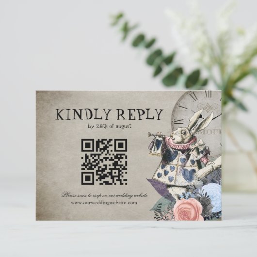QR Code Dusty Blue Alice in Wonderland Bruiloft RSVP Kaartje (Staand voorkant)