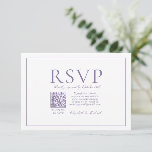 QR Code Elegant Lila Lavender Klassiek script RSVP Kaartje (Staand voorkant)