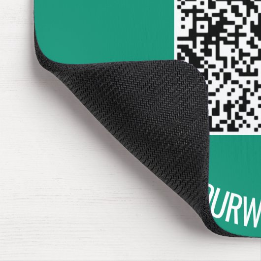 QR-code en aangepaste tekst promotioneel modern Muismat (Hoek)