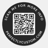 QR-code en aangepaste tekst rond zwart Ronde Sticker (Voorkant)