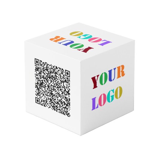 QR-code en bedrijfslogo promotionele kubus voorbee (Achter hoekig)