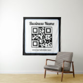 QR-code en tekst met een lichtblauwe rand kunnen w Wandkleed (In situ)