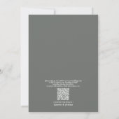 QR Code Eucalyptus Leafy Crest Monogram Weddenscha Kaart (Achterkant)