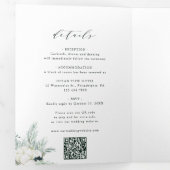 QR-code Evergreen & Cotton Flower Bouquet Wedding Drieluik Uitnodiging (Binnenzijde eerst)