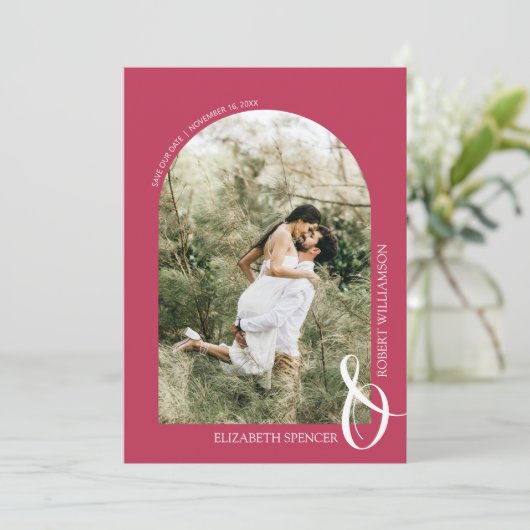 QR-code Foto bruiloft Magenta Save The Date (Staand voorkant)