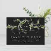 QR-code GEEN FOTO Eucalyptus Monogram Premium Zwar Save The Date (Staand voorkant)