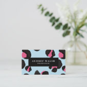 QR CODE Glam Roze zwarte lichtblauwe luipaard Visitekaartje (Staand voorkant)