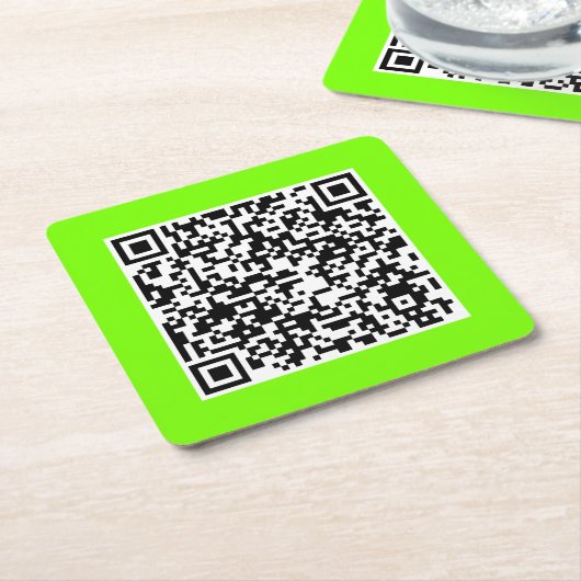 QR-code in fluorescerend groen Kartonnen Onderzetters (Schuin)