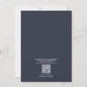 QR-code lef Navy Blue Elegant Monogram Weddenschap Kaart (Achterkant)