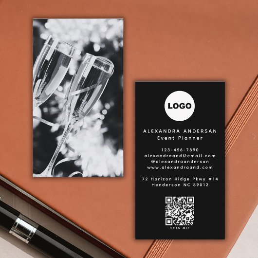 QR Code Logo Black Modern Minimalist Professional  Visitekaartje